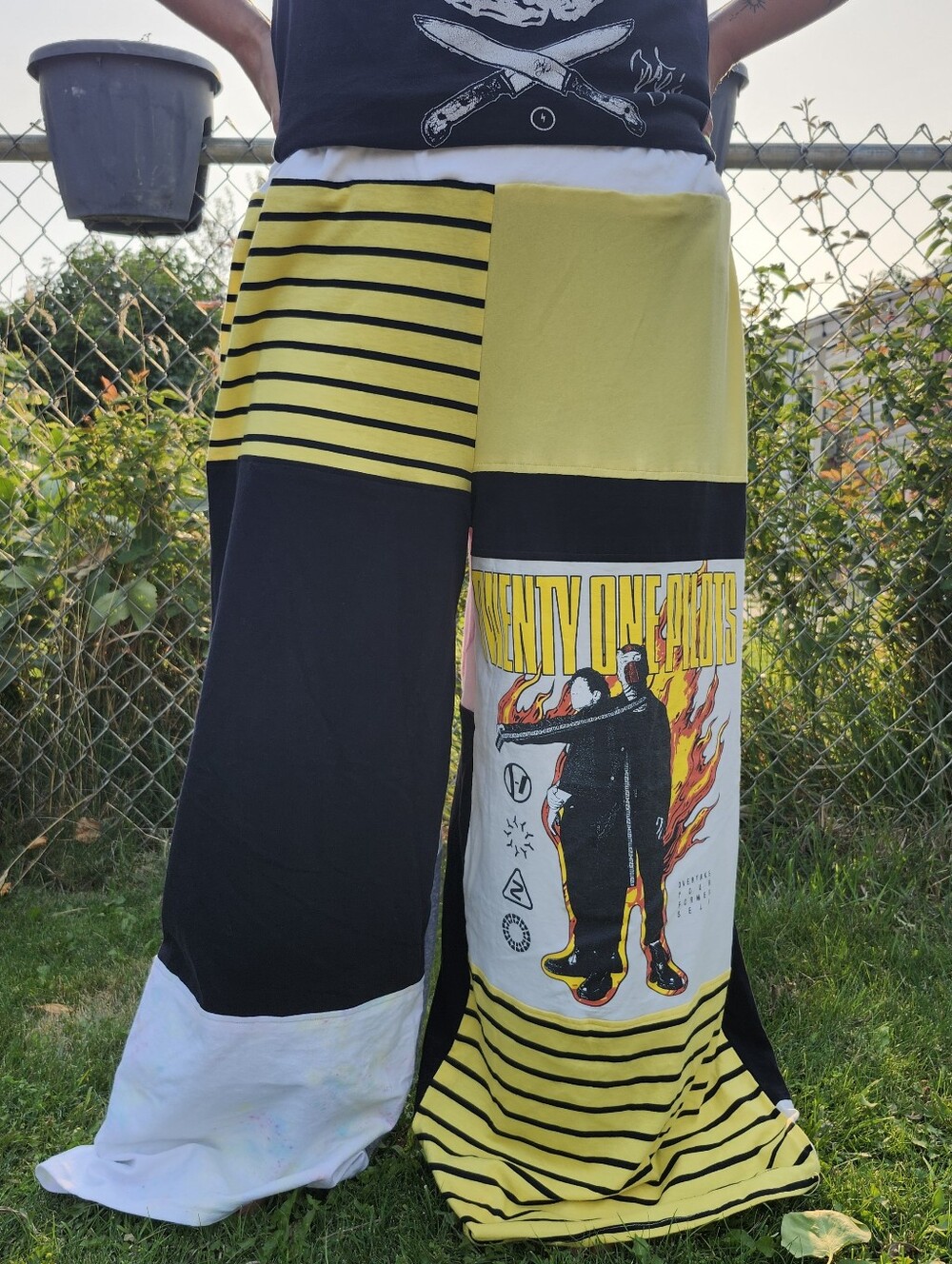 Yellow & Black Patchwork Wide-Leg Pants - Twenty One Pilots ♡ Size Medium